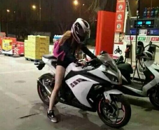 骑行对讲装备